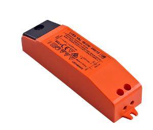 Ledvance DVAL40ECGHW12V 12V, non-dimmable driver for use with low voltage halogen lamps (10- 40W) 1 Ledvance DVAL40ECGHW12V 12V, non-dimmable driver for use with low voltage halogen lamps (10- 40W)