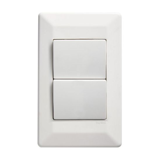 Legrand CM920/2WE, Como - Vertical Single Pole Double Throw - rocker Switch 2 gang 10A 240V a.c. white 1 Legrand CM920/2WE, Como - Vertical Single Pole Double Throw - rocker Switch 2 gang 10A 240V a.c. white
